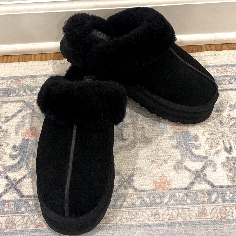 UGG platform slippers
